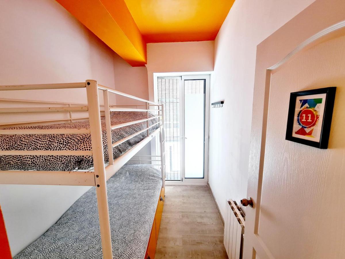 Arc House Gracia Hostel Barcelona Exterior photo